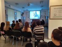 Grupa młodzieży w IPRM